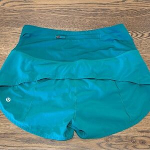 Lululemon Women’s Speed Ups High Rise Kelly Green 2.5 Inch Inseam Size 4